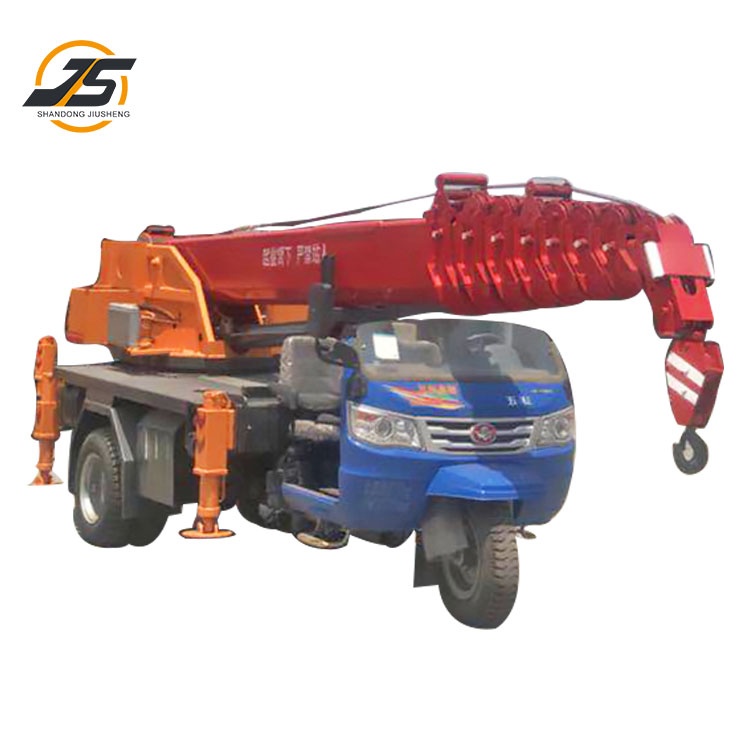 Tricycle crane