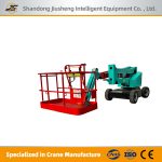 Self-propelled boom lift
